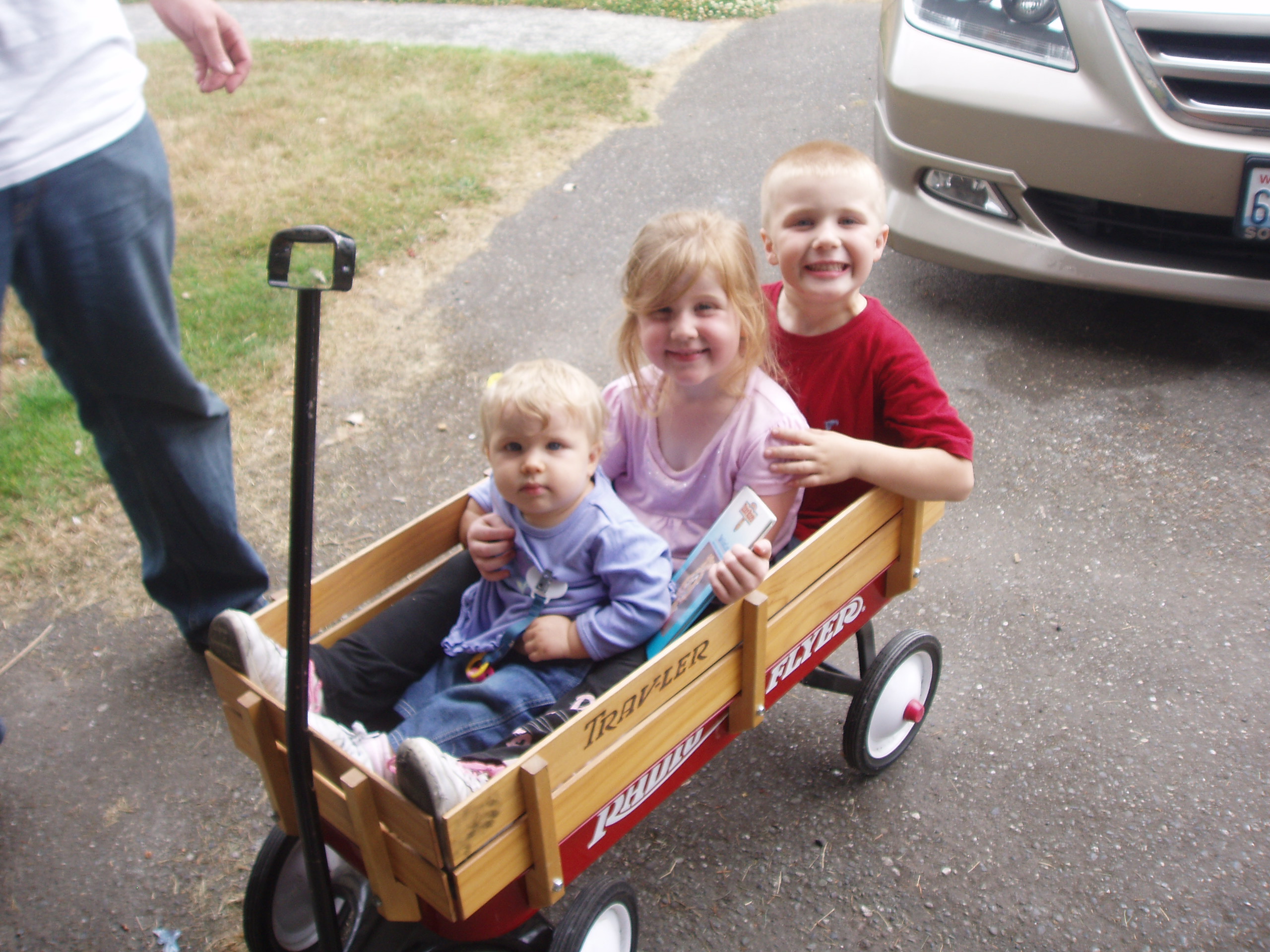 kidsjuly08.jpg